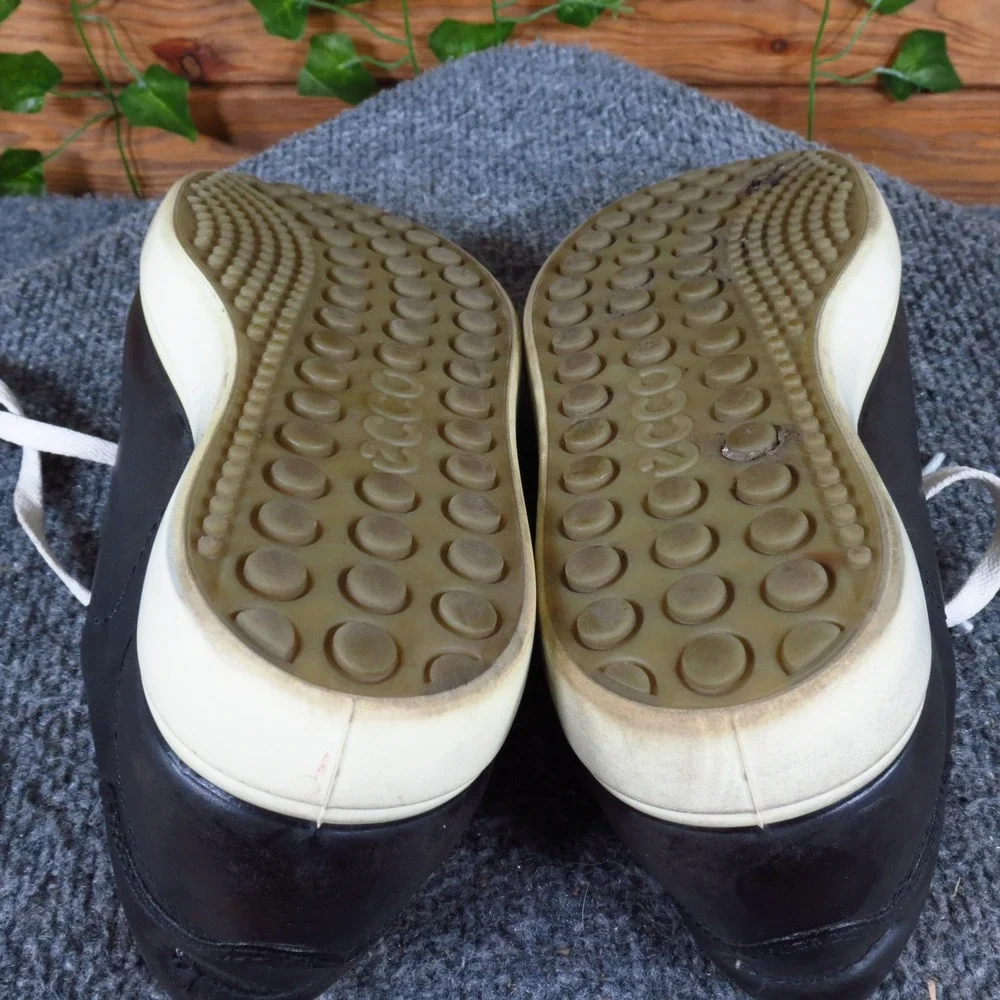 ECCO Soft 7 Womens Sneaker‎ Size 39 US 8 Walking Shoe Black Leather